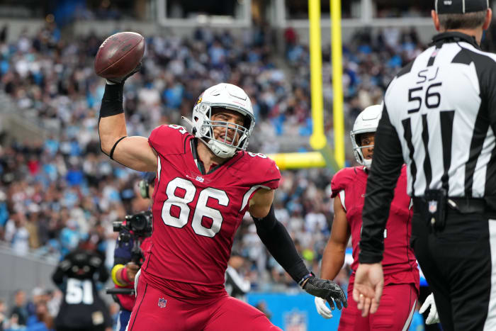 Arizona Cardinals tight end Zach Ertz (86) reacts after scoring a touchdown in the third quarter at Bank of America Stadium. Mandatory Credit: Bob Donnan-USA TODAY Sports